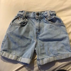 Levi girls high rise jean shorts sz 4T